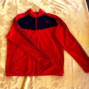 Men Nike Zip Up